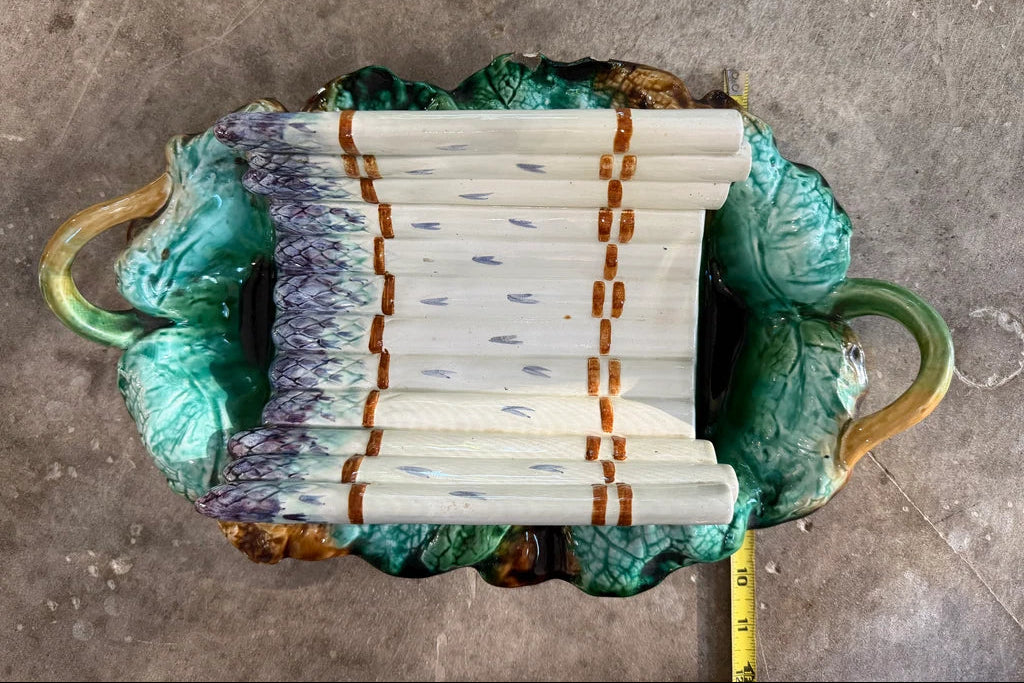 French 19th Century Majolica Asparagus Serving Tray with Foliage Oval Plate